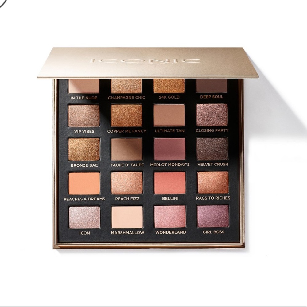 Iconic London day to slay eyeshadow palette